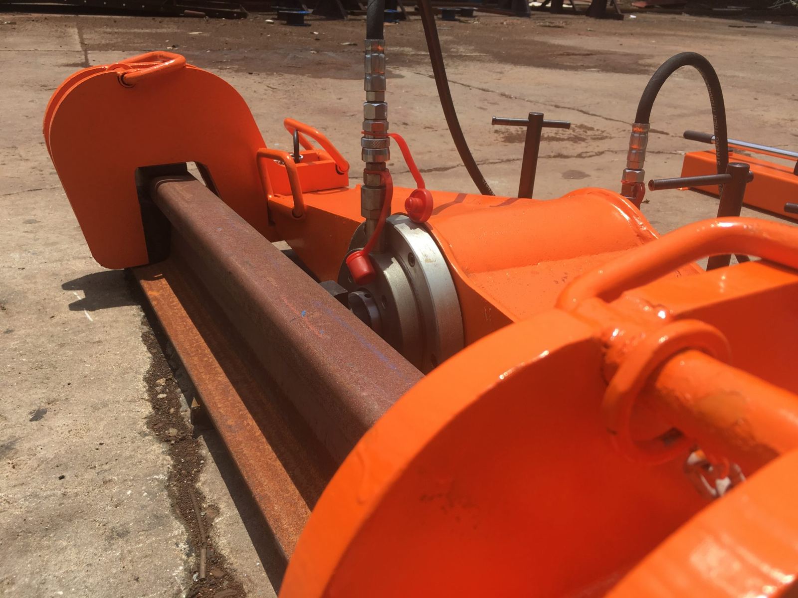 Rail bender for track repair